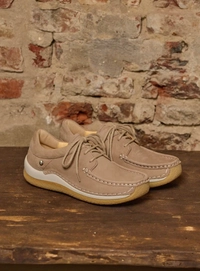 6---wolky-lage-veterschoenen-04525-celebration-10125-safari-nubuck-sfeer
