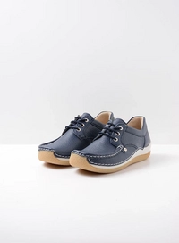 2---wolky-lage-veterschoenen-04527-taranta-71870-blauw-leer-front