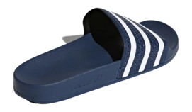 Adilette_Badslippers_Blauw_288022_05_standard-_no-bg