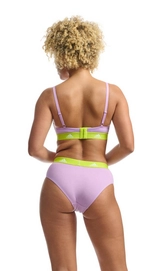 2---4A3P92-927_back