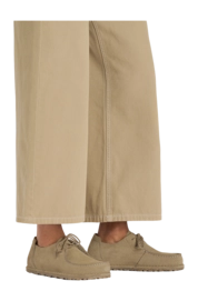 8---1027274_f_look_f-_no-bg