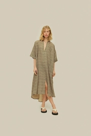 2---1129_1c782ae6b7-1129_776d922f94-02_4501-05_dimi-tangelo-linen-dress_0167_v1-original-original