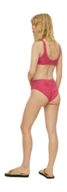 5---aHR0cHM6Ly9vYXMuY2VudHJhY2RuLm5ldC9jbGllbnQvZHluYW1pYy9pbWFnZXMvMTA5OV9lMzU0MjQwYmYxLTEwOTlfNWQwOTliODcyYy0xMF82MDExLTA0LTFfNjAxMi0wNS0yX2NhcHJpY2Utcm9jY2lhLWJpa2luaS10b3BfY2FwcmljZS1yaXZhLWJpa2luaS1ib3R0b21fMTA4-_no-bg