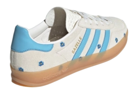 Gazelle_Indoor_Shoes_White_IF4491_05_standard-_no-bg