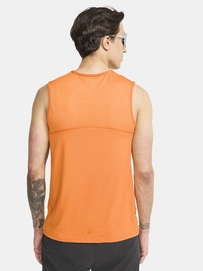 4---1908752-533000_ADV Essence SL Tee M_closeup2