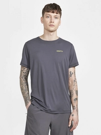 2---1912451-985000_Core Essence SS Tee M_Closeup1