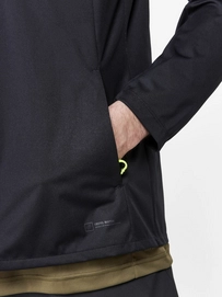 7---1912453-999000_ADV Essence Hydro Jacket M_Closeup6