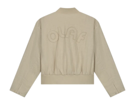 2---W170502_Oatmeal_02-_no-bg