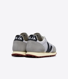 RB1803737A_3