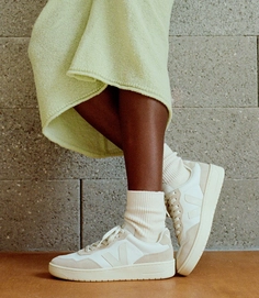 vx0102499a_4