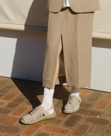 8---uneekconvertibleLifestyle2Mens_png