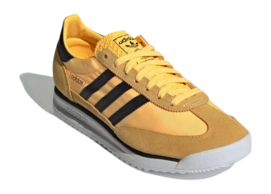 3---SL_72_RS_Schoenen_Oranje_IH7912_04_standard-_no-bg