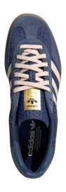 3---gazelle_indoor_shoes_blue_ji0322_02_standard_c3fa00b2afd24c6c9be1efae7c3b147e_master-_no-bg