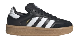 1---JH6517_1_FOOTWEAR_Photography_Side Lateral Center View_transparent-_no-bg