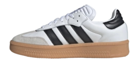 Samba_XLG_Schoenen_Wit_IE1377_06_standard-_no-bg