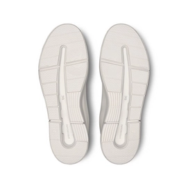 Small JPEG-3MD10640108-the_roger_advantage-ss24-white-m-g3