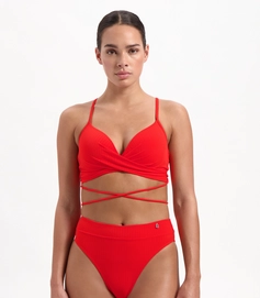 5---beachlife_fieryred_bikinitop_106c_bikinibroekje_206a_1