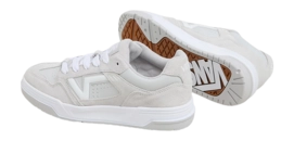 3---VN000D1HBXC-ALT2-_no-bg