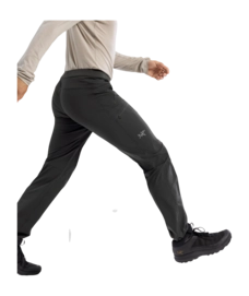 6---FW24_X000009251_002291_Gamma_Pant_Black_Men_32-R_Side-View_white-bg-_no-bg