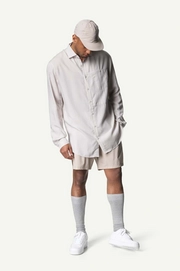 Ms-Tree-Longsleeve-Shirt_Sandstorm-Light_860008_A09_SET_0259_low_c (1)