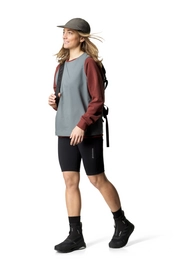 Ws-Adventure-Short-Tights_True-Black_840020_900_SET_0912_low (1)