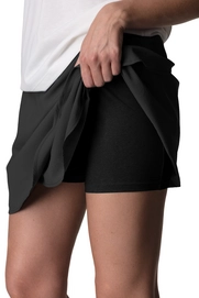 Ws-Skort_True-Black_860006_900_DET_1001_low