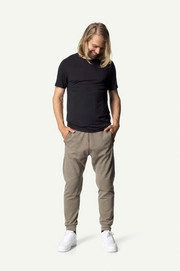 5---Ms-Tree-Tee_True-Black_230954_900_SET_0851_low_c