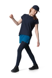 4---Ws-Pace-Light-Shorts_Out-Of-The-Blue_860017_D39_SET_5977_w_low