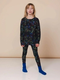 2---FW24XMASlights_longsleeveshirt_kids_4
