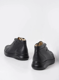 wolky-veterschoenen-05930-lima-20000-zwart-leer-back