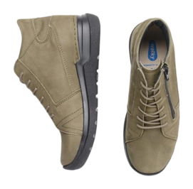 wolky-hoge-veterschoenen-06606-why-11709-pesto-groen-nubuck-top-_no-bg