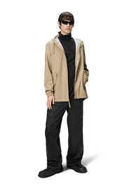 2---18010_sand_AW24_men_1