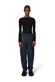 18560_navy_AW24_women_1