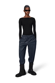 18560_navy_AW24_women_3