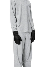 2---21630_black_AW24_men_1