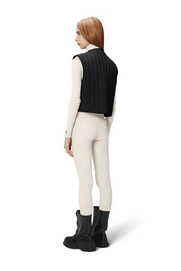 6---21650_black_aw24_women_2