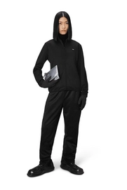 4---21790_black_AW24_women_3