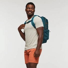 6---1200x1200png-S24Chiquillo26LBackpackCadaDiaAbyss_3_1200x