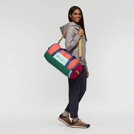 3---1200x1200_png-F24_Ligera_32L_Duffel_Bag_Del_Dia_Del_Dia_002_1100x
