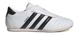 1---JQ4774_1_FOOTWEAR_Photography_Side Lateral Center View_white-_no-bg