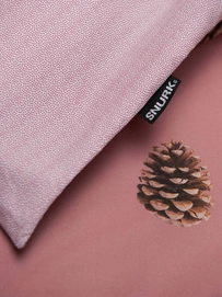 4---Pinecones_Dusty_Rose_2pers_rgb-9624