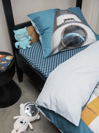 Rocket_Smokey_Blue_1pers_rgb-9752