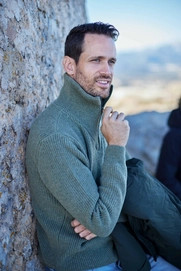 2---essential-nautic-sweater-mid-green (1)