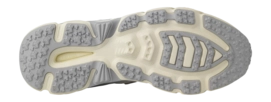 Karhu-Super-Fulcrum-Vanilla-Ice-Lunar-Rock-F860002-6-_no-bg