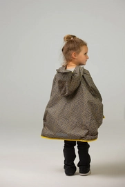 3---DucksdayStudioRainPonchoPuck_6