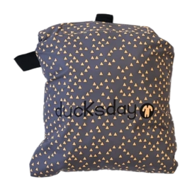 ducksday-packshots-rainsuit-puck-fullsuitfoldableintopocket-min-_no-bg