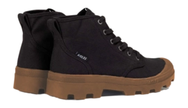 AIG029-Black-3-_no-bg
