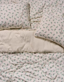 4---lily_melody_duvet_cover_tofu_taupe_101743_649_lr_s1_p_4