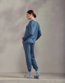 5---denna_uni_top_long_sleeve_bijou_blue_101210_277_lr_s3_p