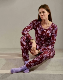 5---elm_maxime_nightdress_long_sleeve_burgundy_101781_275_lr_s3_p